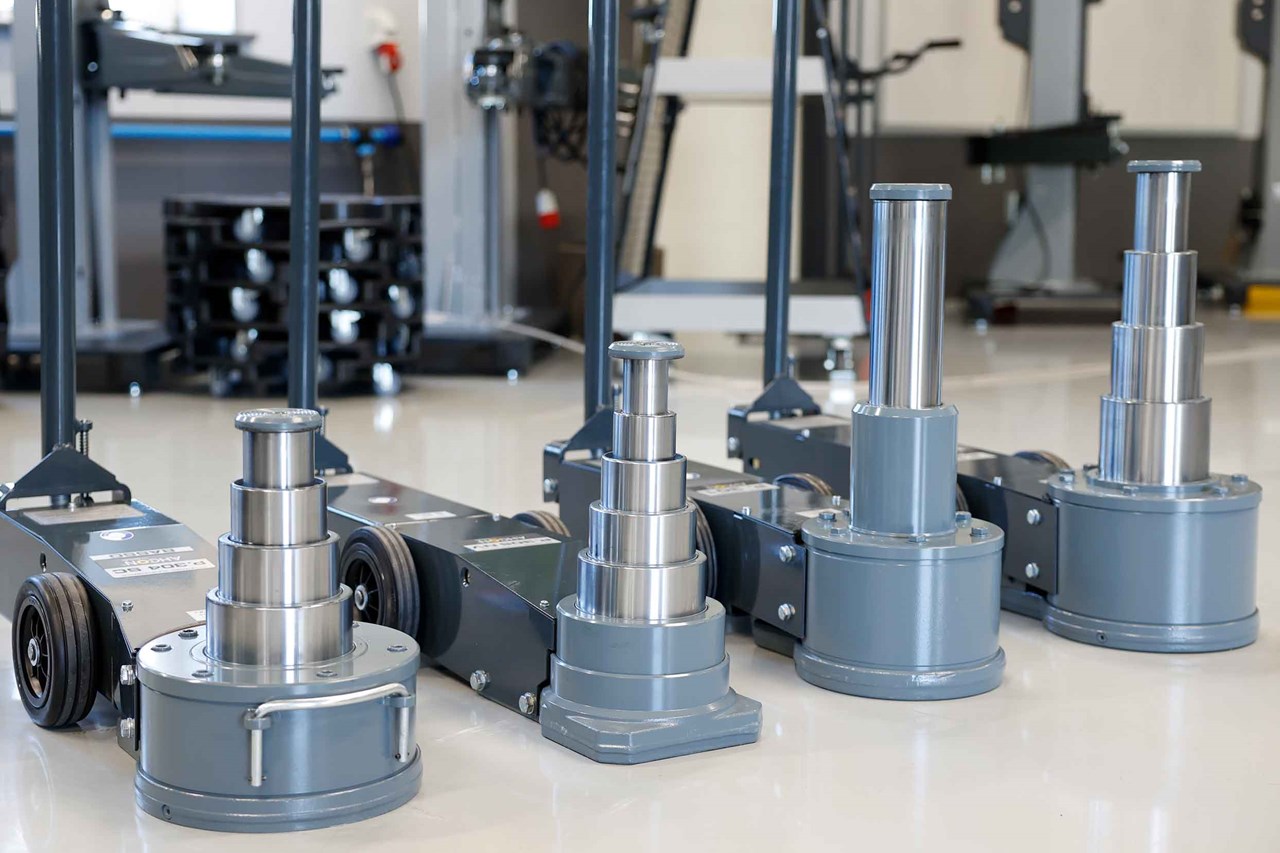 AHCON by Paquin donkrafte på række